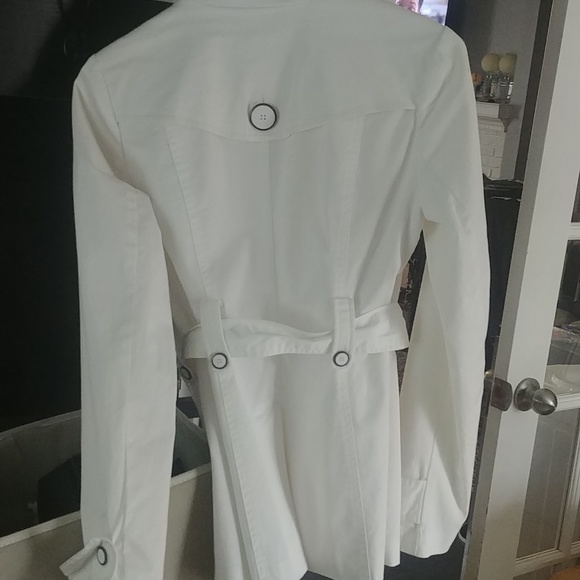 Guess Spring Coat - Picture 6 of 6